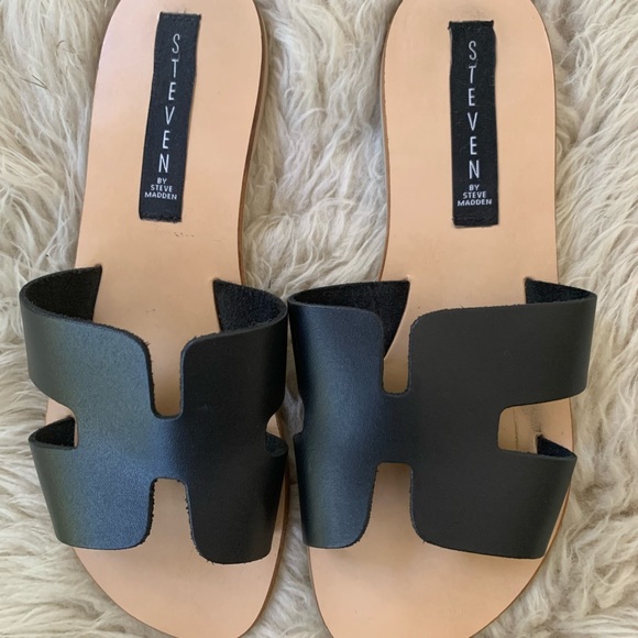 Steven “Greece” Slides sz 7.5 - Picture 2 of 4